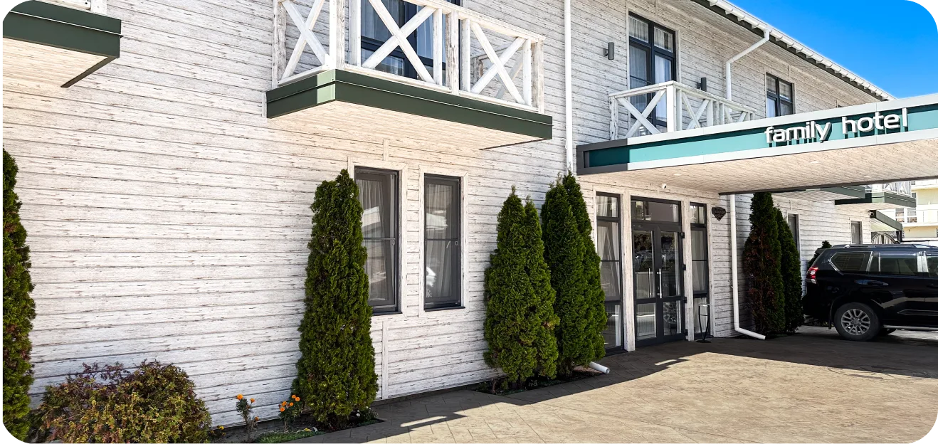 Автостоянка отеля Summer Family